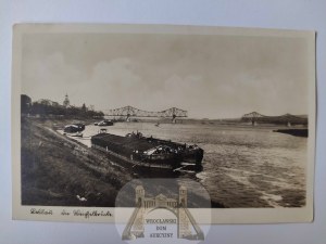 Wloclawek, Vistula River, barges, damaged bridge ca. 1940