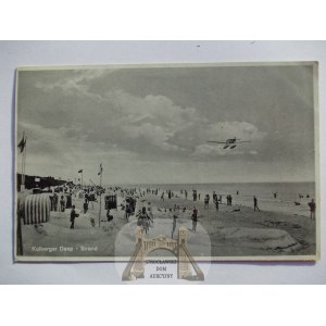 Dźwirzyno k. Kołobrzeg, plaża, ok. 1940