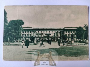 Warsaw, Saski Garden, fountain circa 1930.