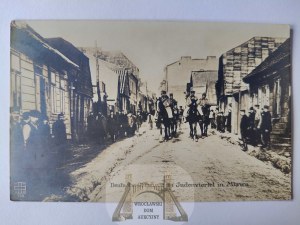 Mlawa, Jewish quarter, German officers ca. 1915