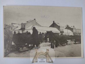 Wlodawa, sled on street 1941