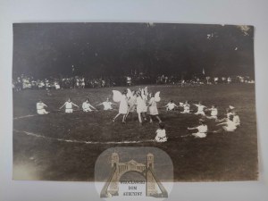 Kozlowka, falcon exercise, butterfly dance ca. 1925