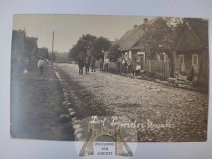 Pogorzelce near Białowieża, Hajnówka, street , residents ca. 1915