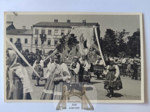Lowicz, Corpus Christi procession, folk costumes 1938