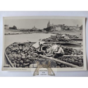 Kraków, Zamek Wawel, barki na Wiśle, transport węgla 1942