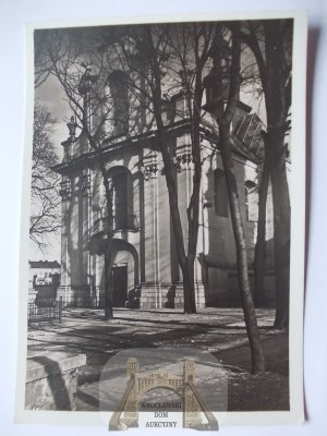 Ukraine, Lviv, St. Martin's Church, Atlas Bookstore, photo by Lenkiewicz, 1938