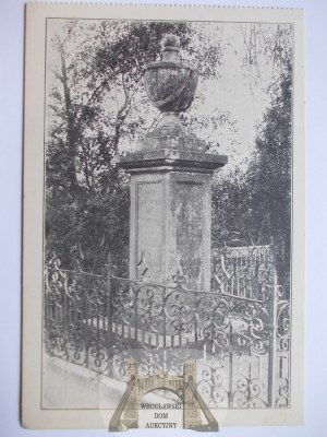 Ukraine, Krzemieniec, monument to Slowacki, circa 1930.