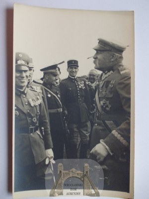 Marshal Pilsudski and foreign officers, ca. 1932