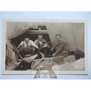 Legiony Polskie, posiłek w namiocie, ok. 1916