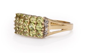 Ring with chrysolites, 2nd half of 20th century jewelry, pr. gold 