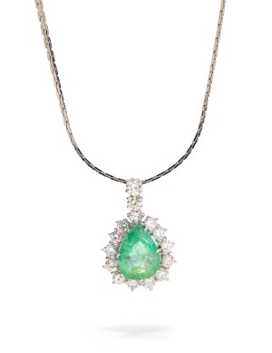 Pendant with emerald and diamonds, early 21st century jewelry, white gold pr. ~ 0.585