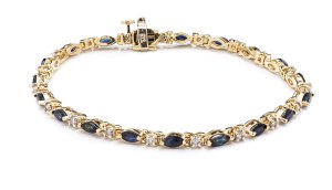 Bracelet with sapphires and diamonds, early 21st century jewelry, pr. gold 