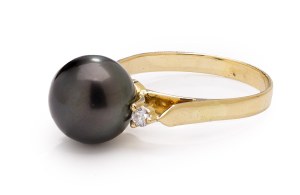 Tahiti pearl ring, late 20th century jewelry, gold ~ 0.750
