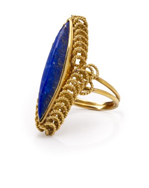 Ring with lapis lazuli, 2nd half 20th century jewelry, gold ~ 0.750
