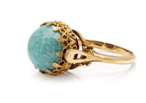 Ring with amazonite and carnelian, 2nd half of 20th century jewelry, 0.585 pr. gold