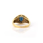 Ring mit Saphir-Diamantbesatz