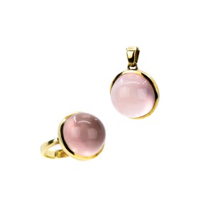 Ring und Anhänger mit Rosenquarz-Cabochon