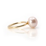Ring und Anhänger mit Perle