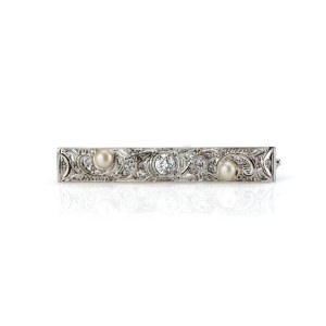 Diamant-Perlbrosche