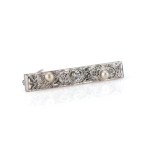 Diamant-Perlbrosche