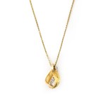 Kette mit Diamantanhänger