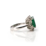 Smaragd-Diamant-Ring