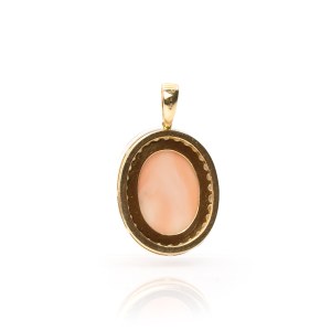 Brosche und Ring mit Engelshautkoralle