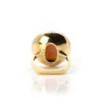 Brosche und Ring mit Engelshautkoralle