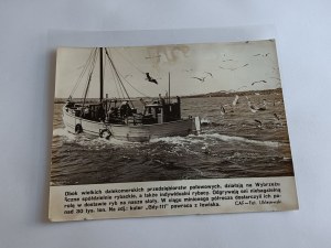 PHOTO PRL SHIP CUTTER GDY-111, FISHERMEN, FISHING