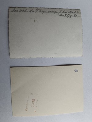 SET OF 2 PHOTOS MODLIN