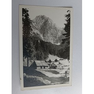 TATRY HALA STRĄŻYSKA WIDOK W STRONĘ GIEWONTU