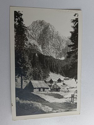 TATRA HALA STRĄŻYSKA VIEW TOWARDS GIEWONT