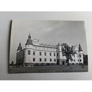 BARANÓW RENESANSOWY ZAMEK