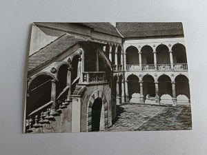 BARANÓW RENAISSANCE CASTLE COURTYARD