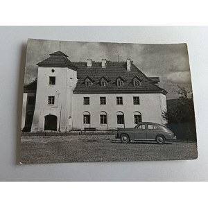 ŚWIĘTA KATARZYNA SCHRONISKO PTTK, STARY SAMOCHÓD