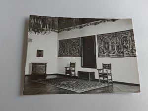 KRAKOW CASTLE WAWEL REVIEW ROOM WITH TAPESTRIES