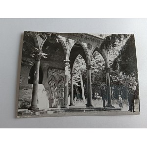 PUŁAWY DOMEK GOTYCKI