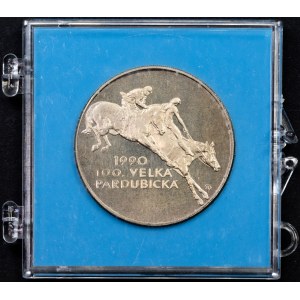 100 CZK 1990, Velká Pardubická, Prova, vecchio emblema