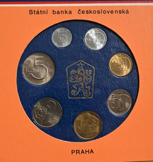 Set of circulating coins 1990