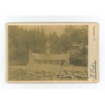 (KRESY). Monument (?)