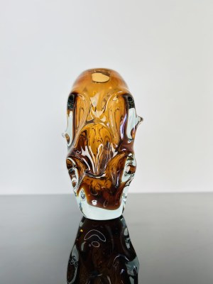 Jan Beranek (*1933), Amber Glass Vase, Škrdlovice Glassworks, Pattern num. 5988, 1959