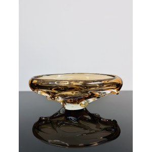 Jan Beránek (*1933), Amber Glass Bowl by Beranek, Škrdlovice Glassworks, 1959