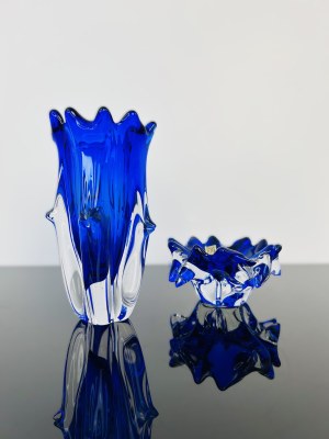 Jaroslav Taraba, Set of Cobalt Glass Vase & Ashtray, Lednické Rovné Glassworks