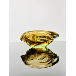Jaroslav Beranek (1927-2006), Sommerso Art Glass Ashtray by Beranek, Škrdlovice Glassworks