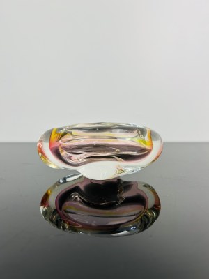 Josef Rozinek (1911 - 1992), Art Glass Ashtray by NOVÝ BOR, 1960s - Spectrum of Colors