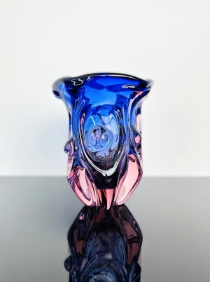 Art Glass Vase 