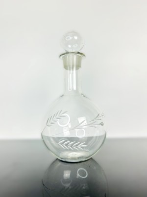Hand-Engraved Crystal Decanter with Floral Design - Bohemian Czech Crystal