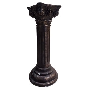 Colonna greca decorativa
