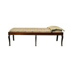 Elegant mahogany bench