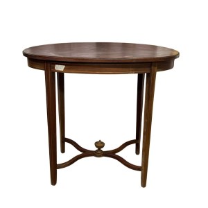 Oval-shaped mahogany table